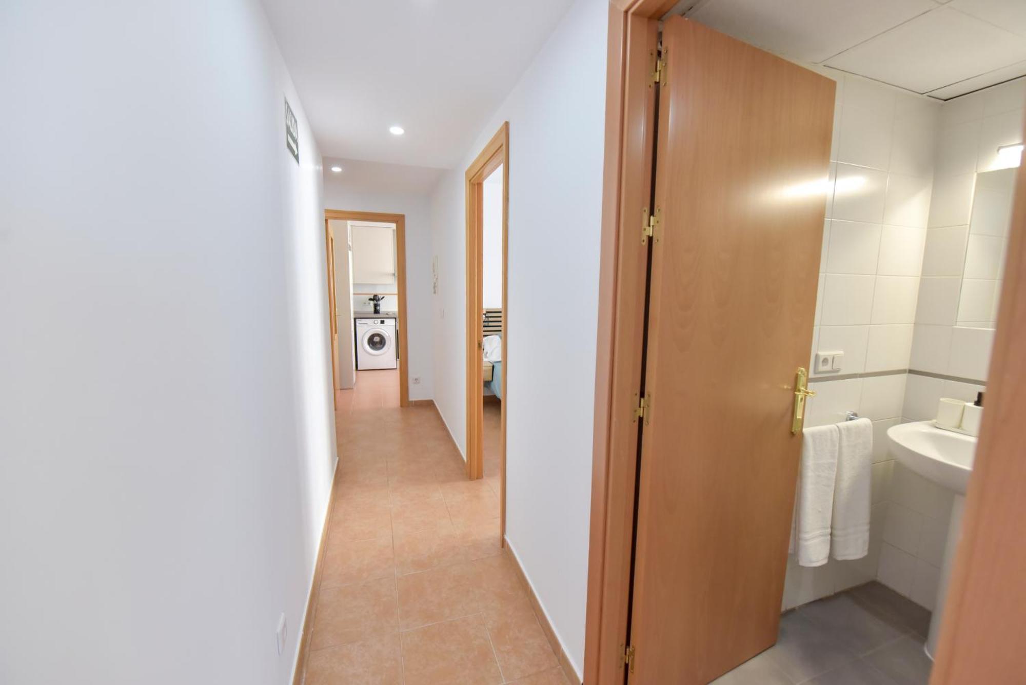 New Premium Apartment - Free Parking & Pools 라알가바 외부 사진