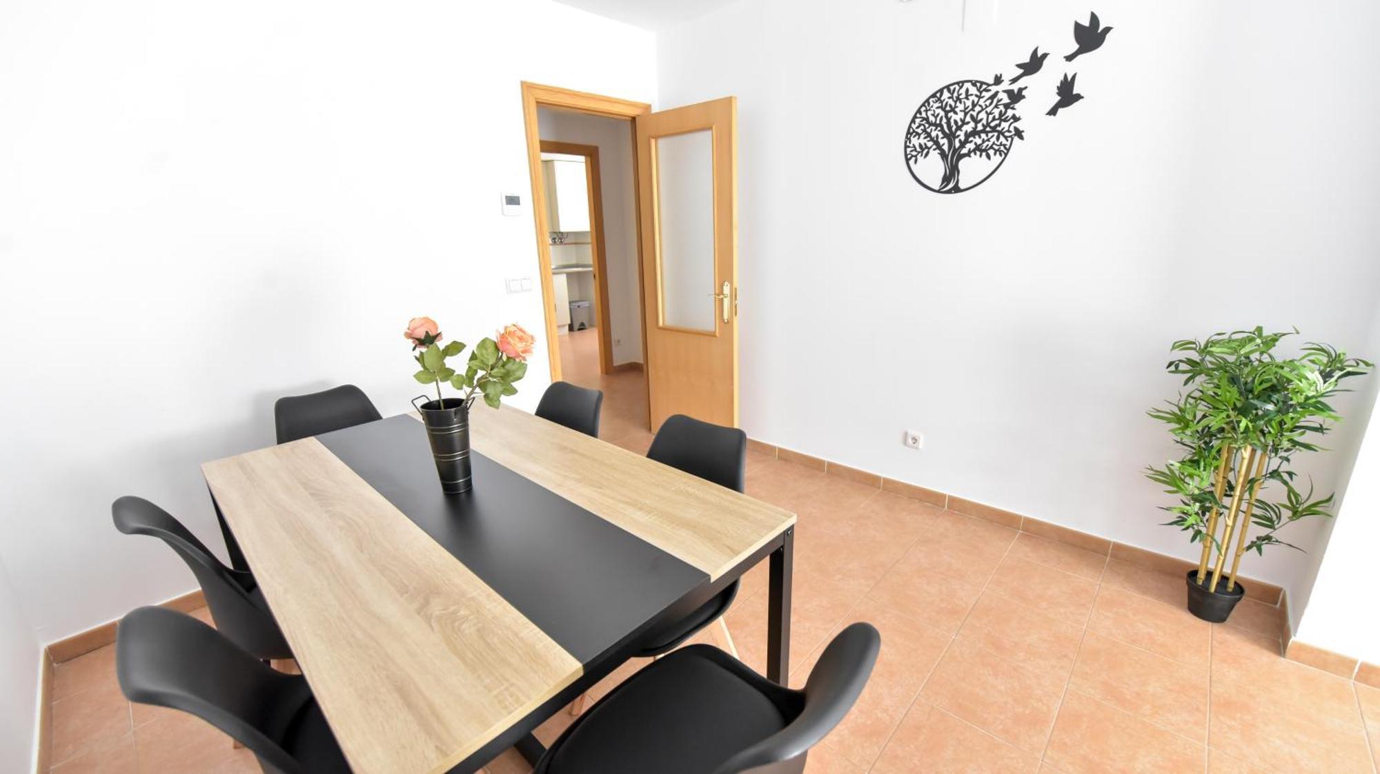 New Premium Apartment - Free Parking & Pools 라알가바 외부 사진